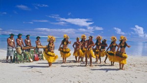 1920x1080_dancers-on-beach-in-cook-isls